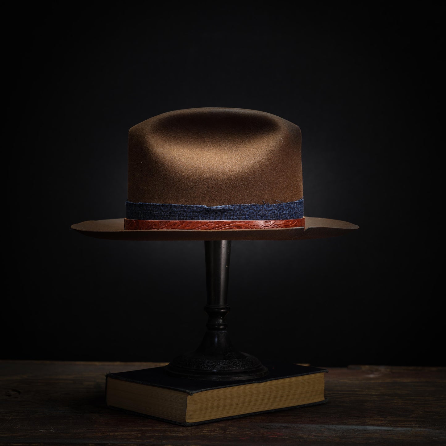 Made in Canada, Hare Felt Hat from 18 Waits — a Sustainable Men's clothing brand offering Vintage Inspired menswear and Rock and Roll Fashion. A refined Imogene and Willie alternative for those who value quality and character.