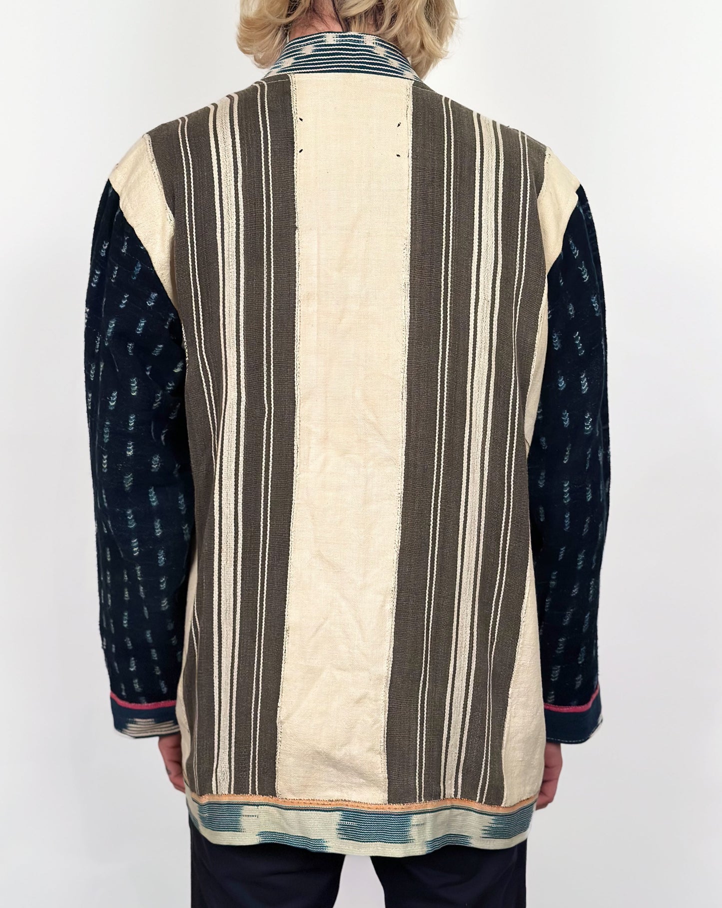 Made in Canada, the Wanderer Jacket from 18 Waits — a Sustainable Men's clothing brand offering Vintage Inspired menswear and Rock and Roll Fashion. A refined Imogene and Willie alternative for those who value quality and character.