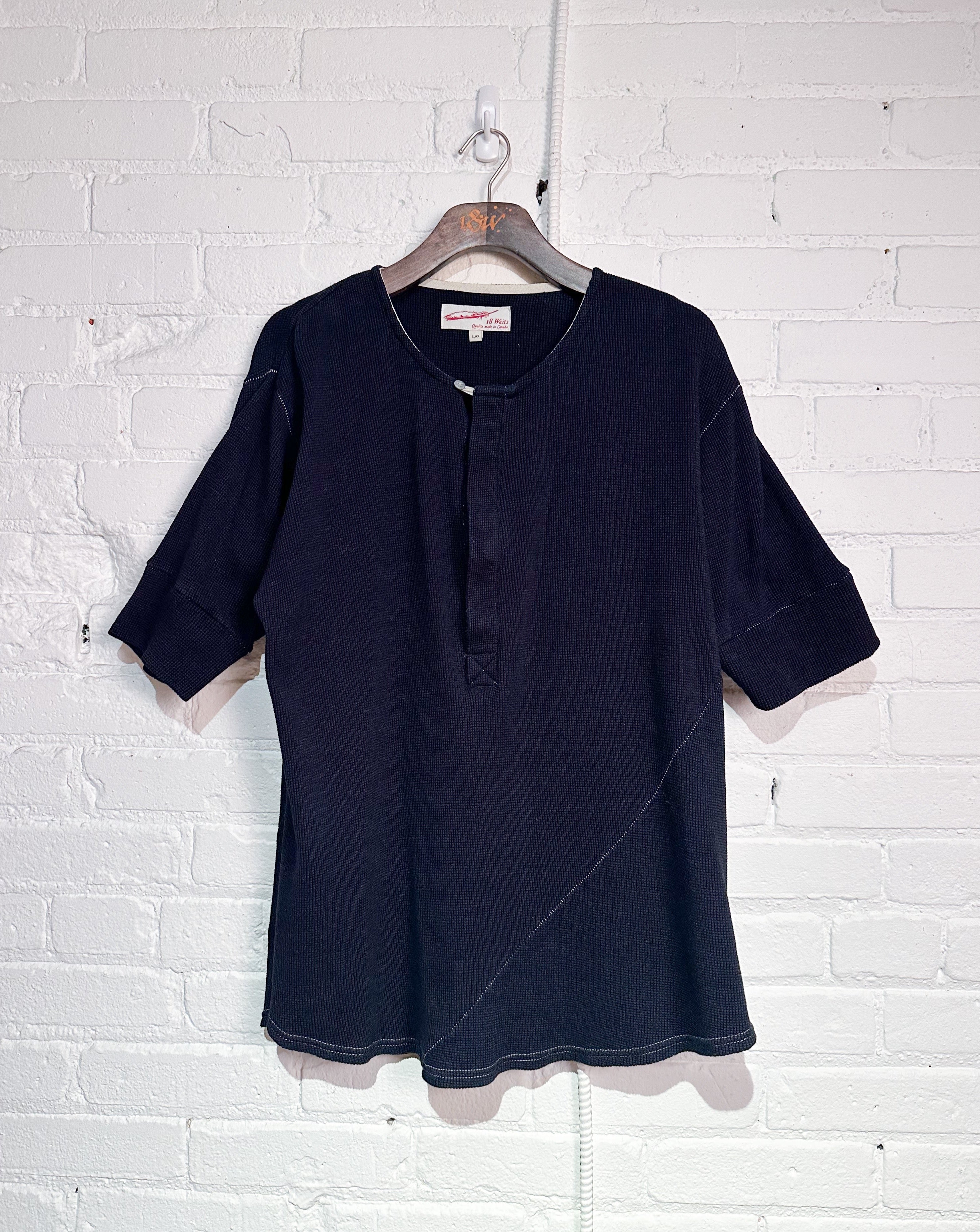 Vintage Hitchhiker Henley | Navy Waffle Knit