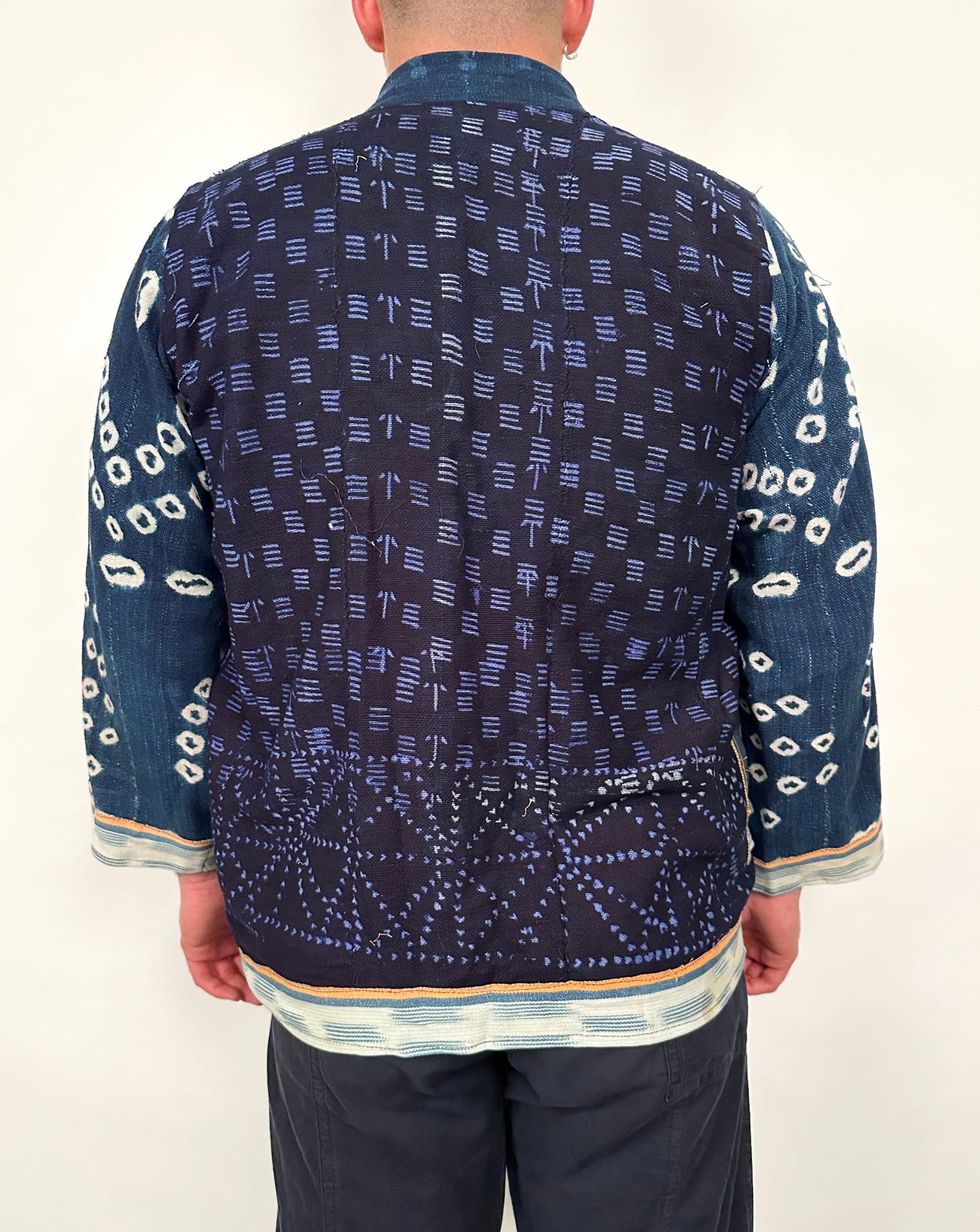 Made in Canada, the Wanderer Jacket from 18 Waits — a Sustainable Men's clothing brand offering Vintage Inspired menswear and Rock and Roll Fashion. A refined Imogene and Willie alternative for those who value quality and character.