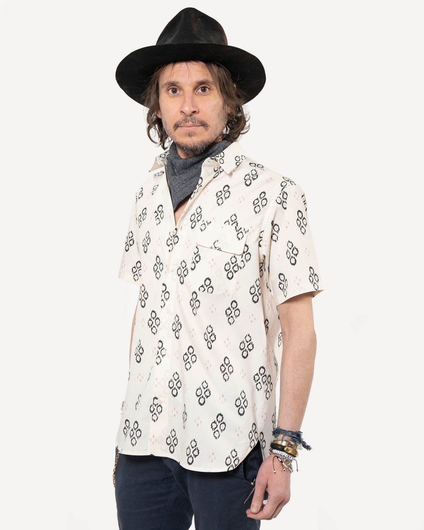 Short Sleeve Neuwirth Shirt | Ikat Shades
