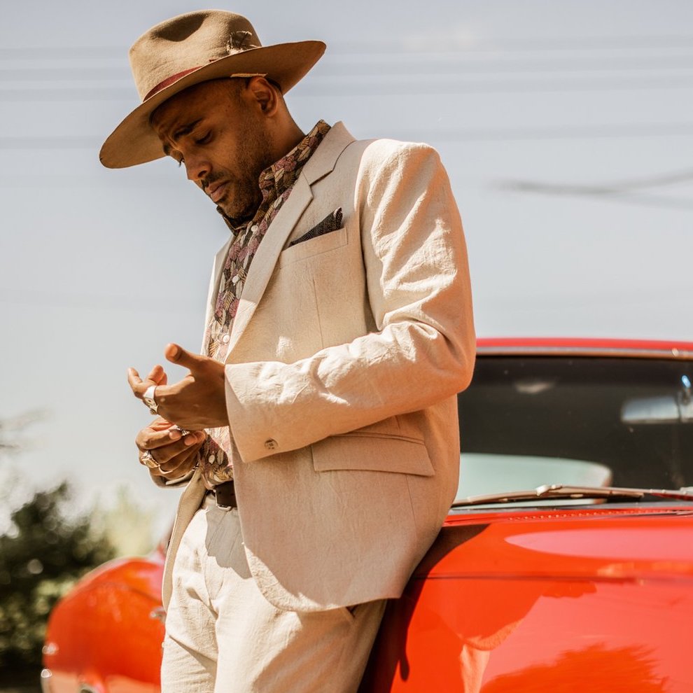 18 Waits X Gord Downie