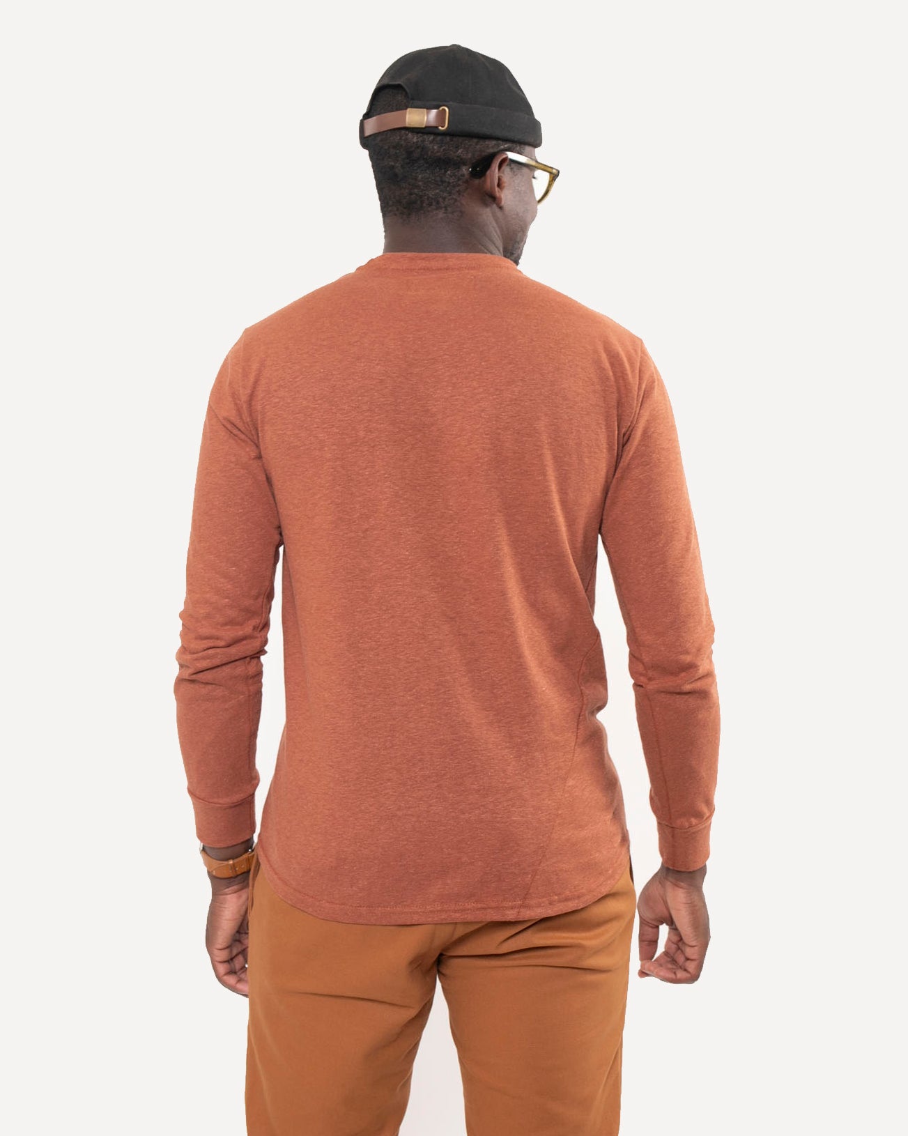 Made in Canada Long Sleeve Pocket Tee from 18 Waits — a Sustainable Men's clothing brand offering Vintage Inspired menswear and Rock and Roll Fashion.