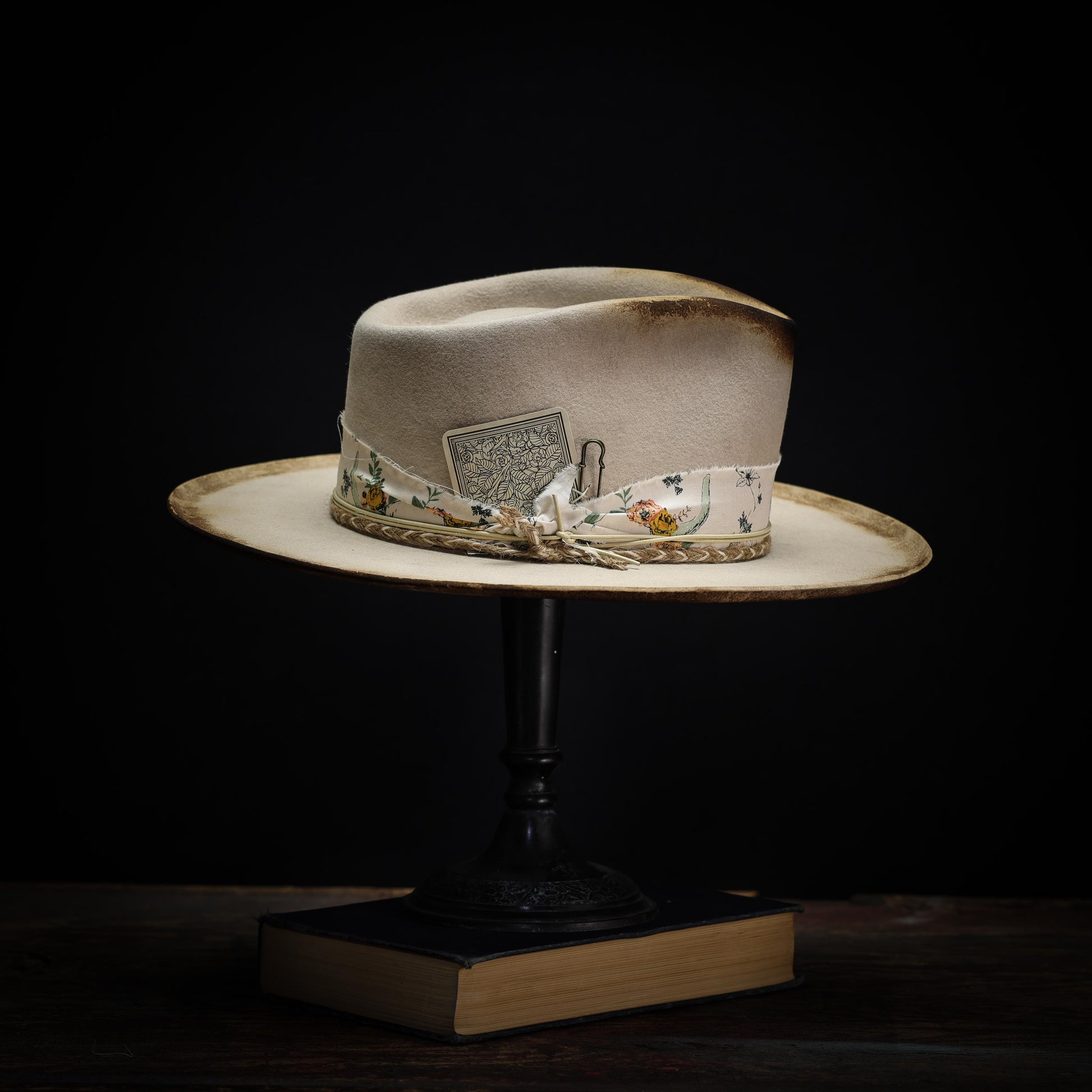 Made in Canada, Hare Felt Hat from 18 Waits — a Sustainable Men's clothing brand offering Vintage Inspired menswear and Rock and Roll Fashion. A refined Imogene and Willie alternative for those who value quality and character.