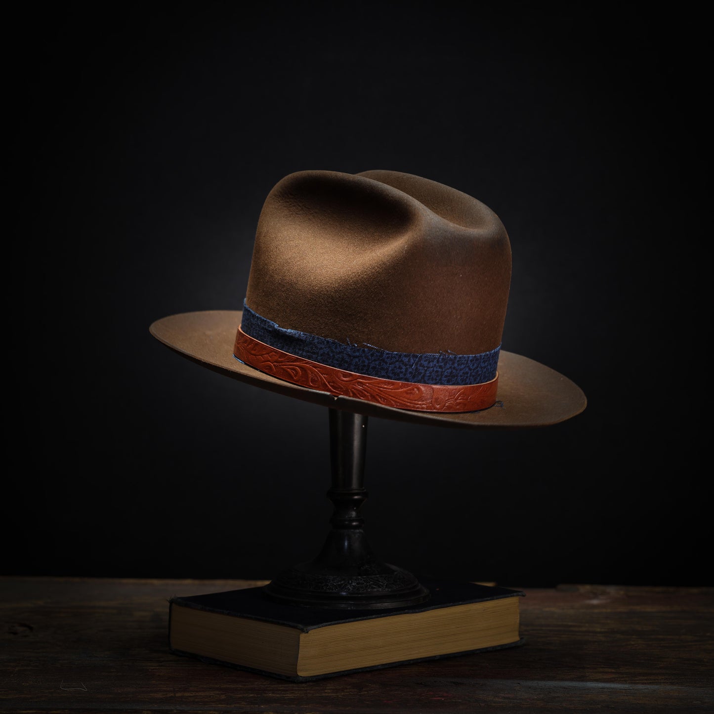 Made in Canada, Hare Felt Hat from 18 Waits — a Sustainable Men's clothing brand offering Vintage Inspired menswear and Rock and Roll Fashion. A refined Imogene and Willie alternative for those who value quality and character.