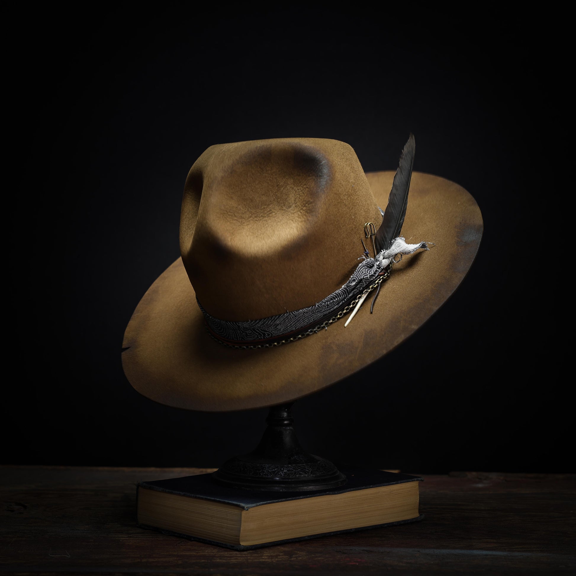 Made in Canada, Hare Felt Hat from 18 Waits — a Sustainable Men's clothing brand offering Vintage Inspired menswear and Rock and Roll Fashion. A refined Imogene and Willie alternative for those who value quality and character.