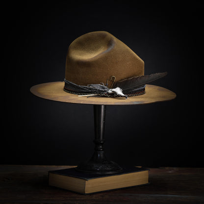 Made in Canada, Hare Felt Hat from 18 Waits — a Sustainable Men's clothing brand offering Vintage Inspired menswear and Rock and Roll Fashion. A refined Imogene and Willie alternative for those who value quality and character.
