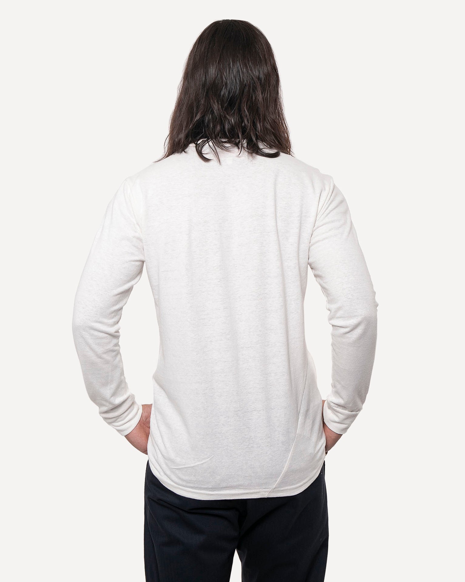 Made in Canada Long Sleeve Pocket Tee from 18 Waits — a Sustainable Men's clothing brand offering Vintage Inspired menswear and Rock and Roll Fashion.