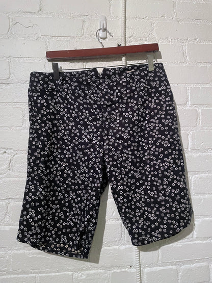 Vintage Signature Shorts | Indigo Flowers