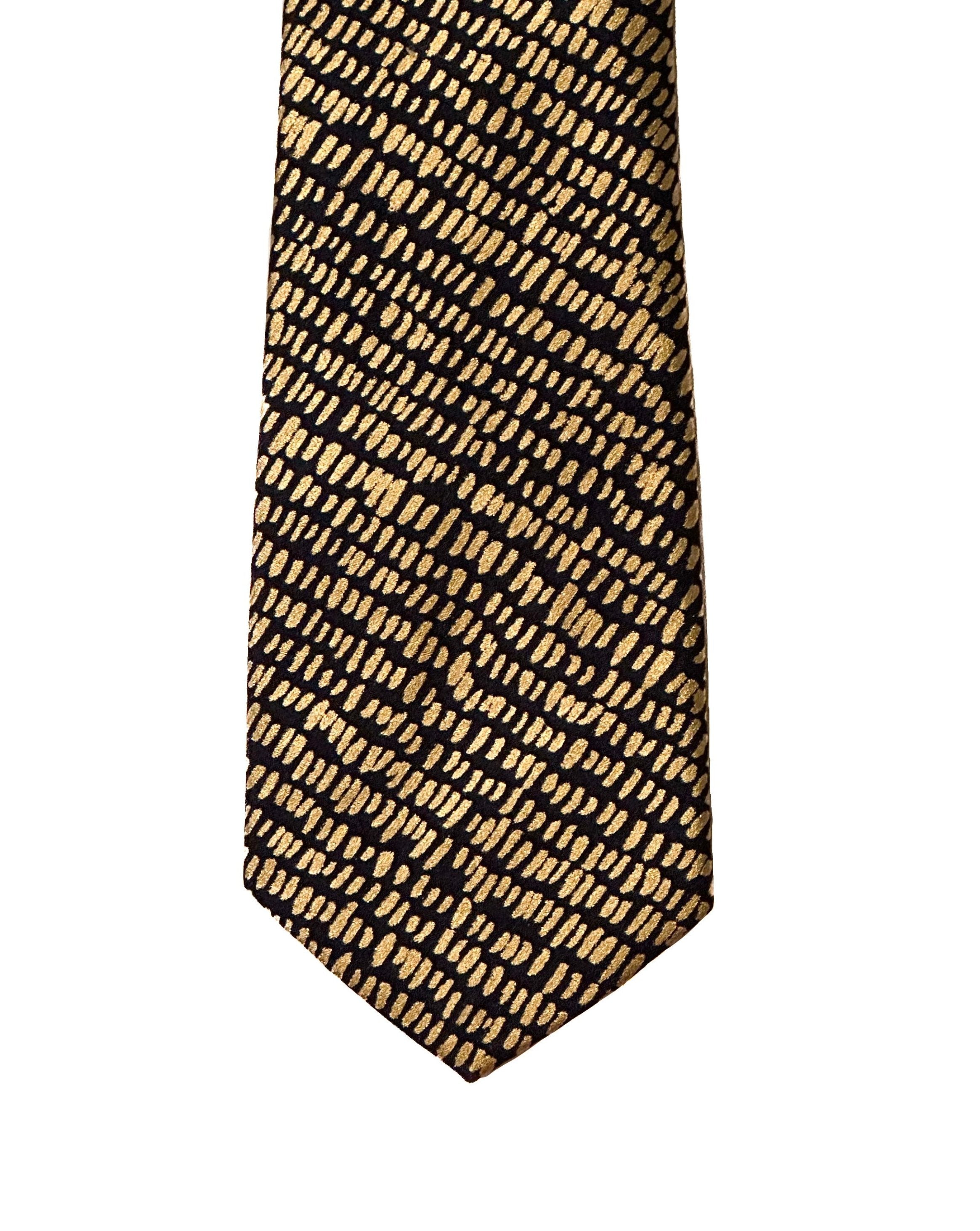 The Tie | Gold Dashes