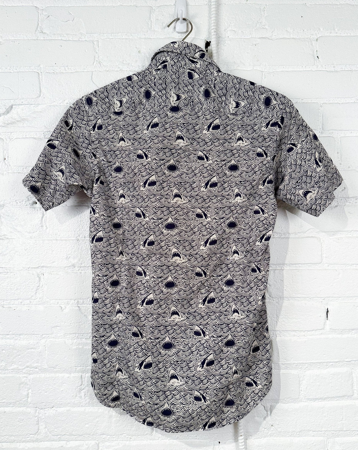 Made in Canada, Vintage Dylan from 18 Waits — a Sustainable Men's clothing brand offering Vintage Inspired menswear and Rock and Roll Fashion. A refined Imogene and Willie alternative for those who value quality and character.