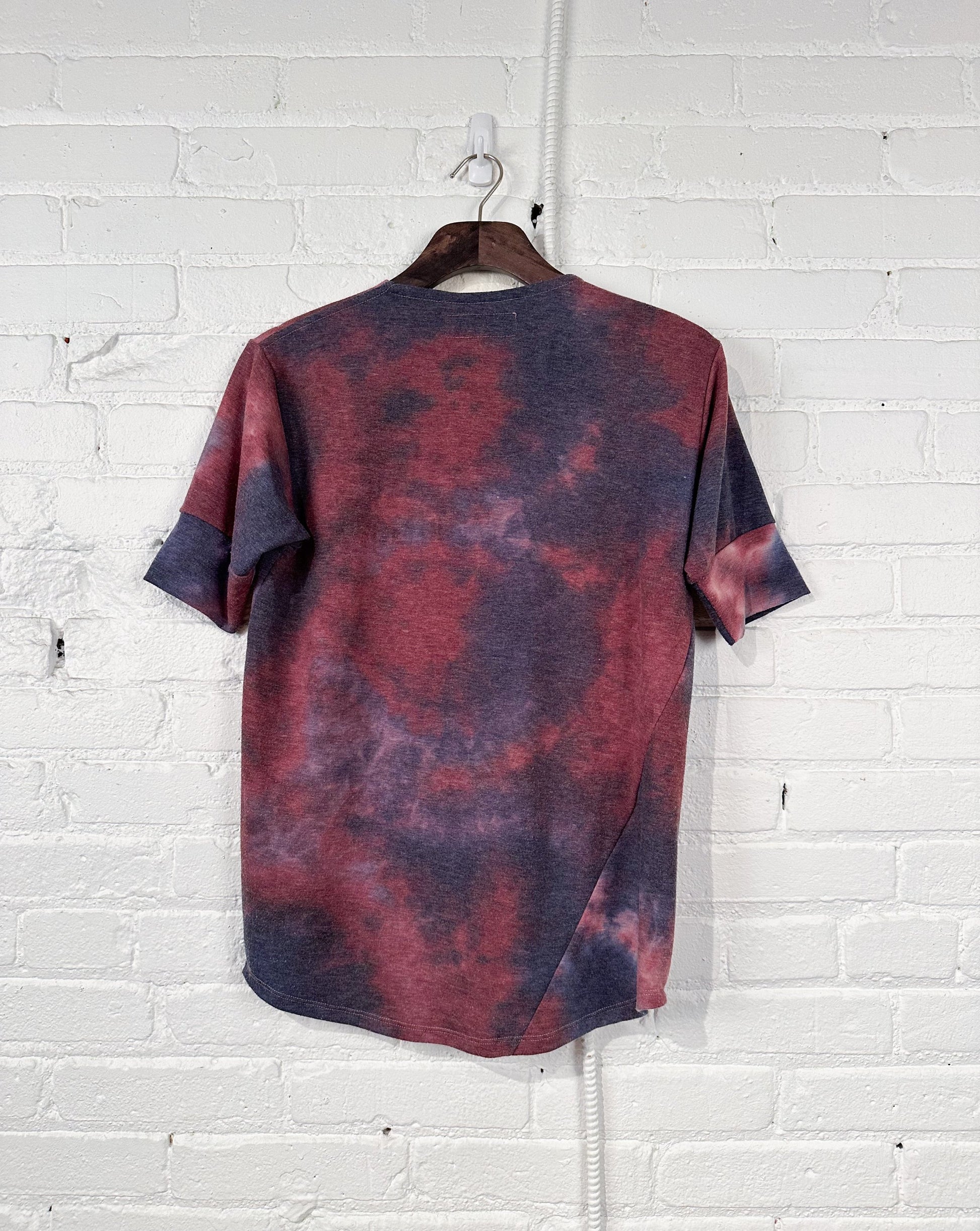 Made in Canada, Vintage Henley from 18 Waits — a Sustainable Men's clothing brand offering Vintage Inspired menswear and Rock and Roll Fashion. A refined Imogene and Willie alternative for those who value quality and character.