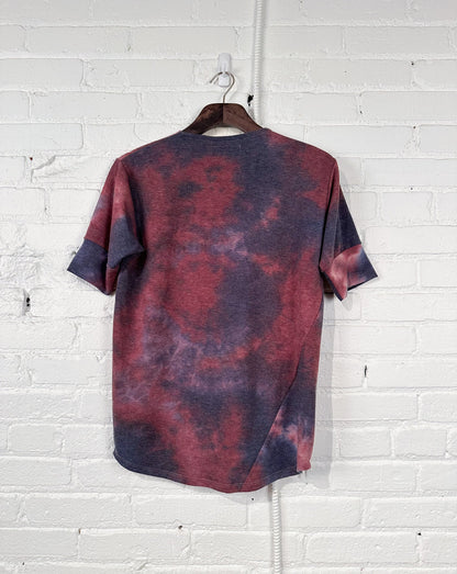 Made in Canada, Vintage Henley from 18 Waits — a Sustainable Men's clothing brand offering Vintage Inspired menswear and Rock and Roll Fashion. A refined Imogene and Willie alternative for those who value quality and character.