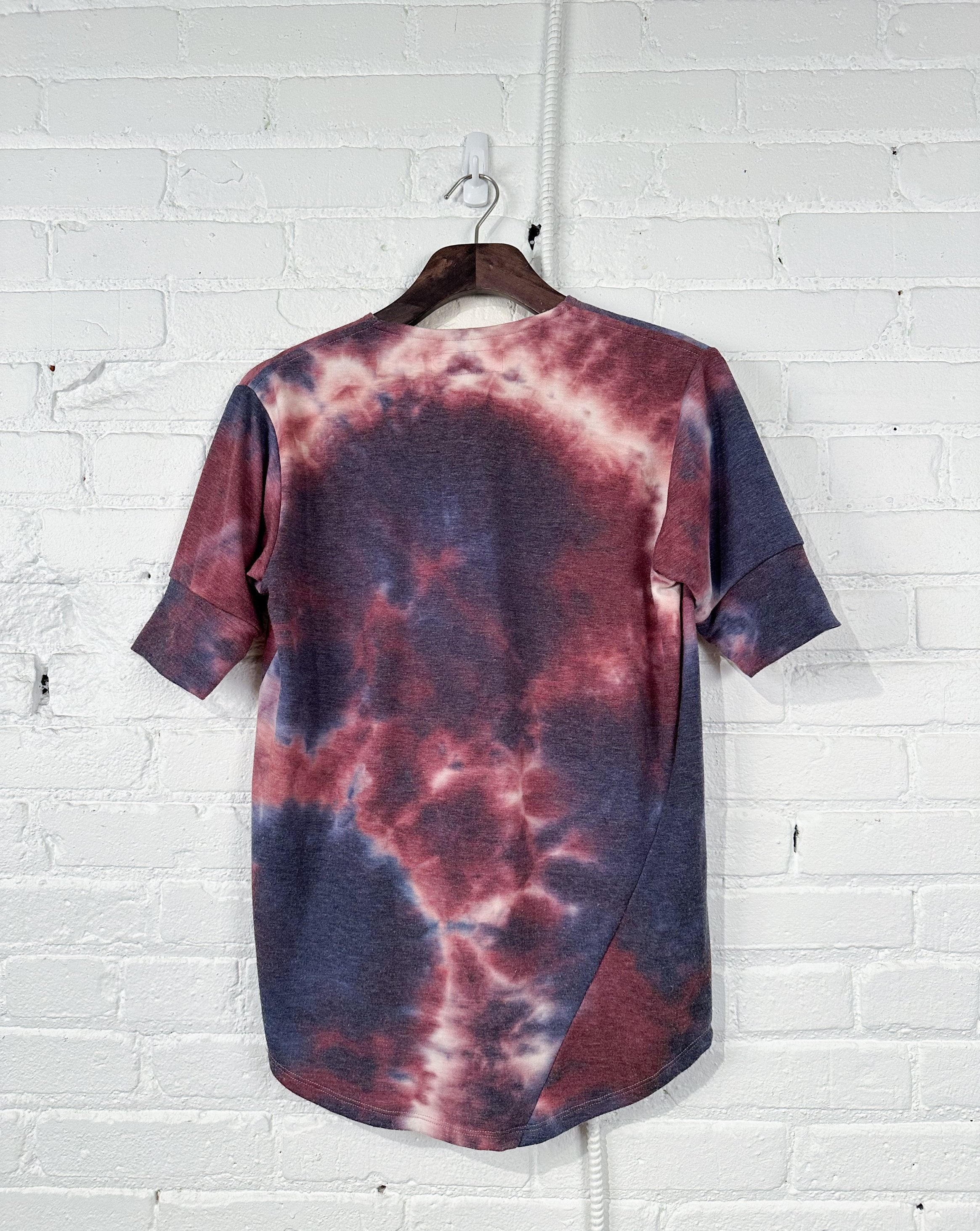 Vintage Hitchhiker Henley | Indigo Plum Tie Dye II