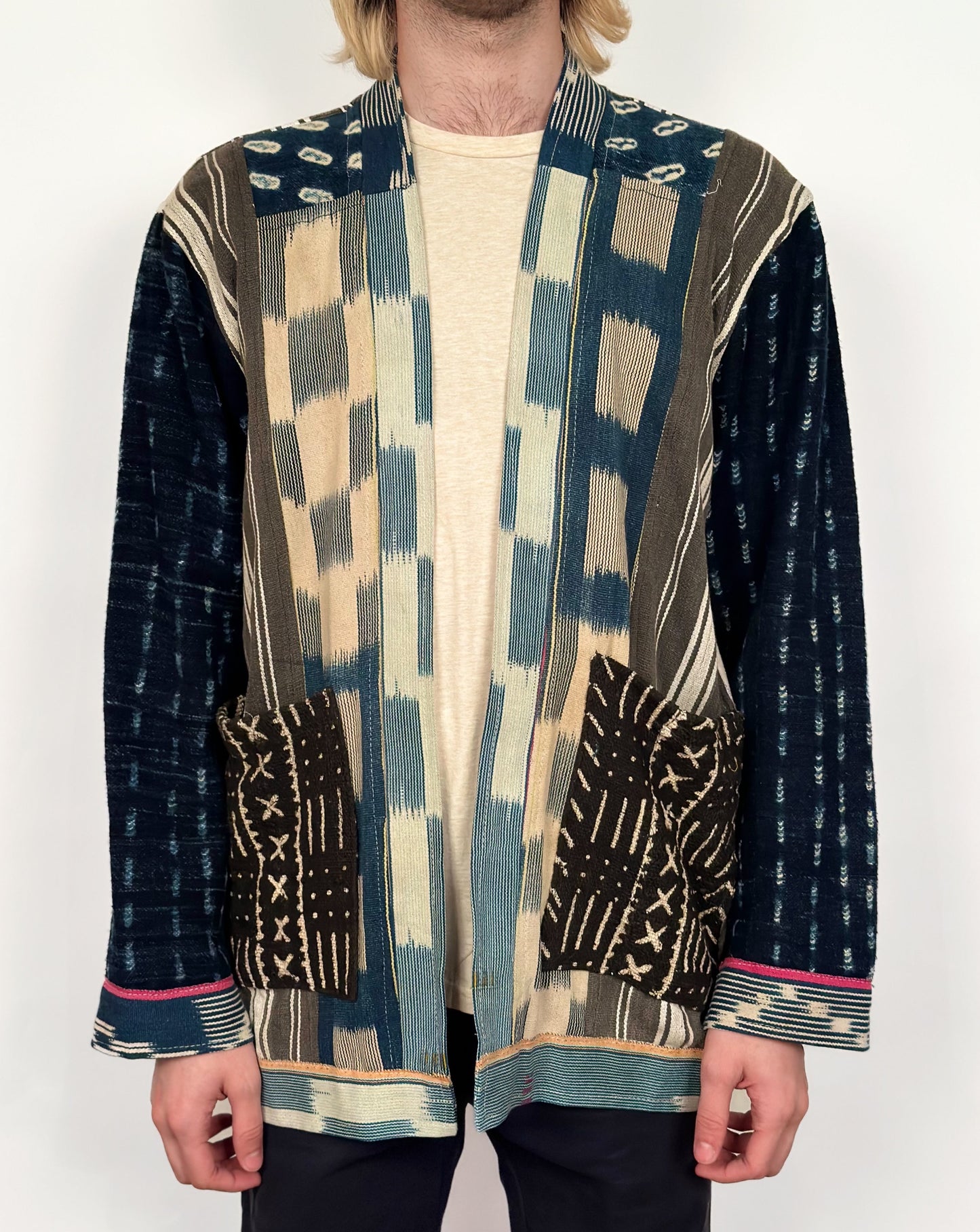 Made in Canada, the Wanderer Jacket from 18 Waits — a Sustainable Men's clothing brand offering Vintage Inspired menswear and Rock and Roll Fashion. A refined Imogene and Willie alternative for those who value quality and character.