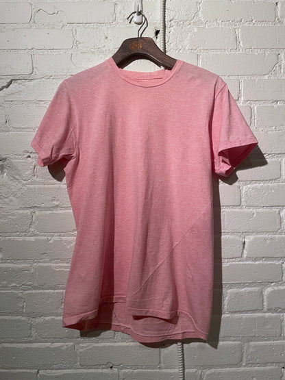 Made in Canada, the Pink Vintage Short Tee from 18 Waits, a sustainable menswear brand known for vintage-inspired style and rock and roll fashion—an Imogene and Willie alternative focused on quality and character.