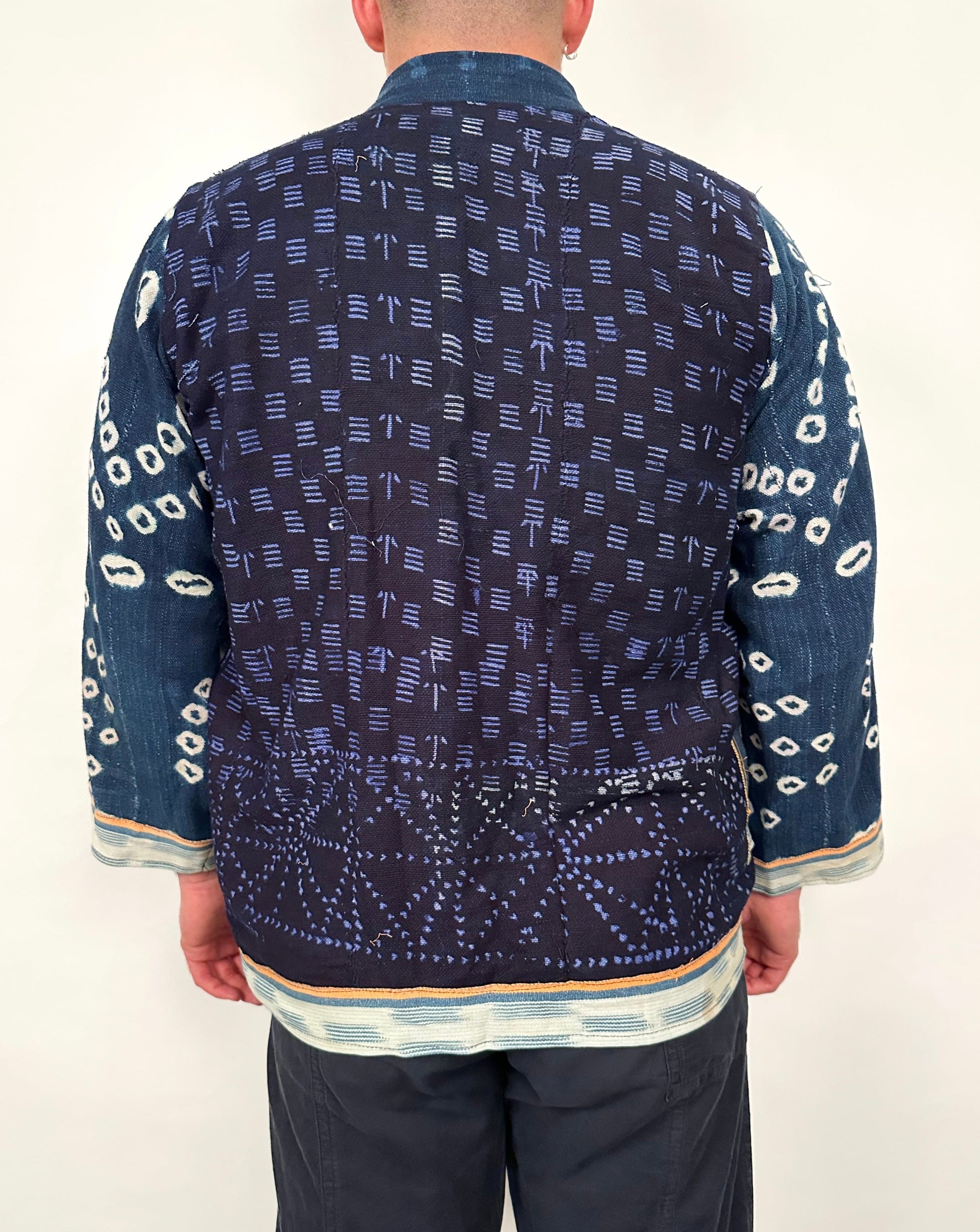 Made in Canada, the Wanderer Jacket from 18 Waits — a Sustainable Men's clothing brand offering Vintage Inspired menswear and Rock and Roll Fashion. A refined Imogene and Willie alternative for those who value quality and character.