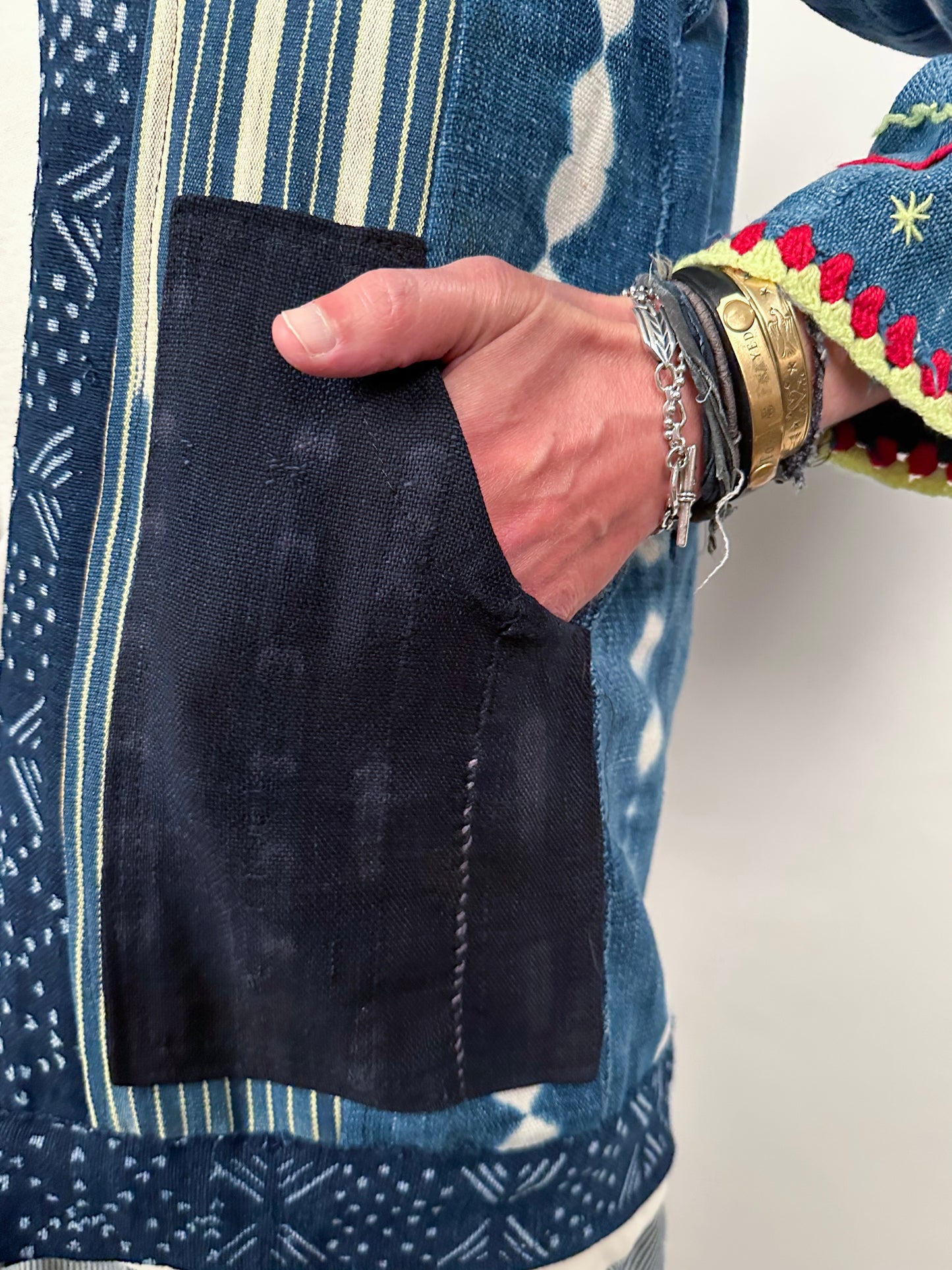 Made in Canada, the Wanderer Jacket from 18 Waits — a Sustainable Men's clothing brand offering Vintage Inspired menswear and Rock and Roll Fashion. A refined Imogene and Willie alternative for those who value quality and character.