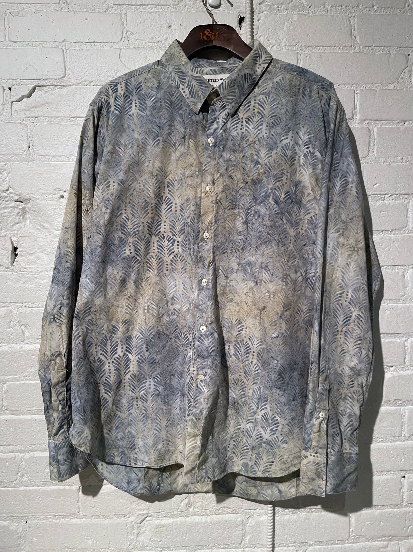 Vintage Dylan | Blue Batik Leaves