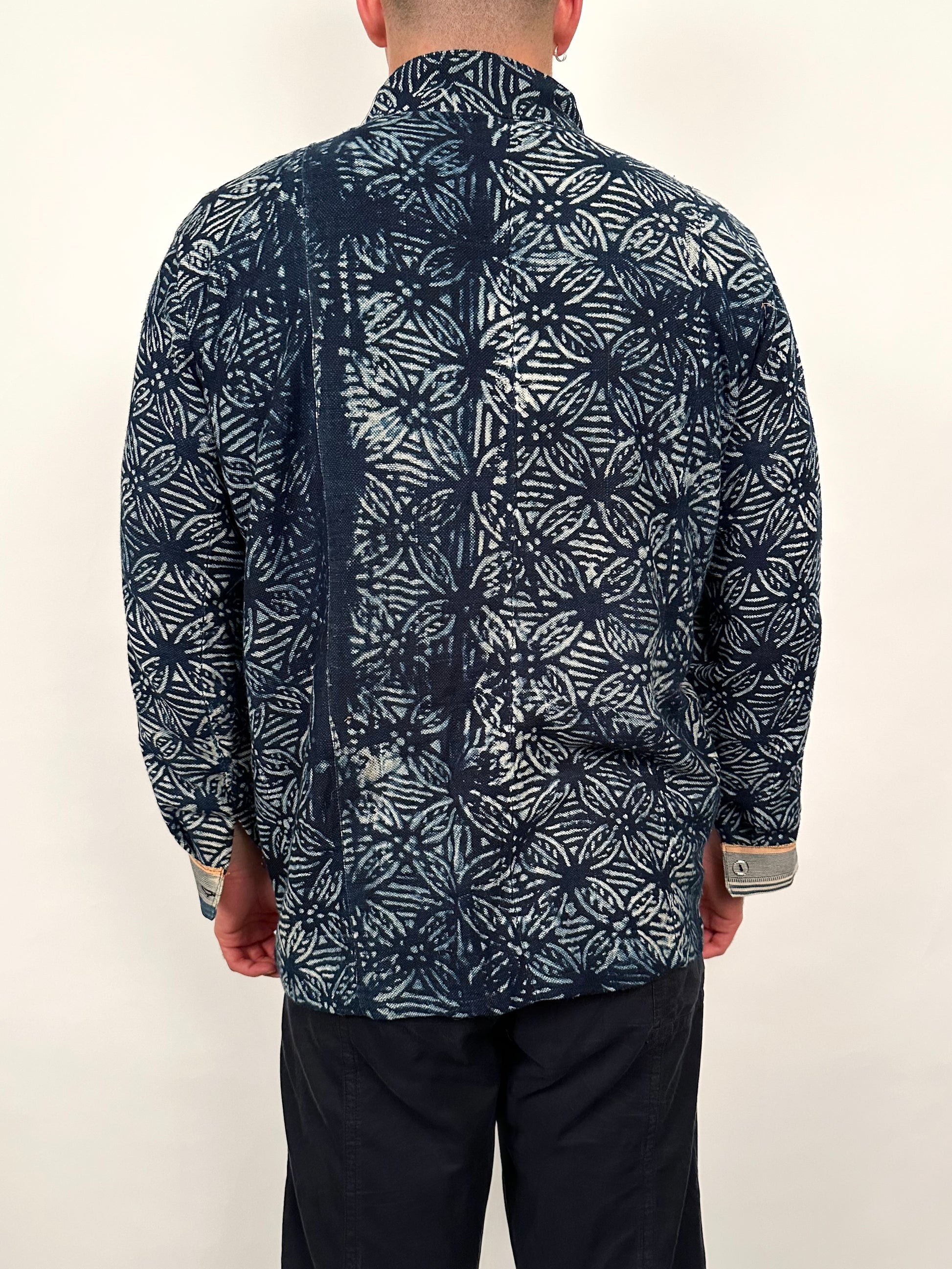Made in Canada, the Wanderer Jacket from 18 Waits — a Sustainable Men's clothing brand offering Vintage Inspired menswear and Rock and Roll Fashion. A refined Imogene and Willie alternative for those who value quality and character.