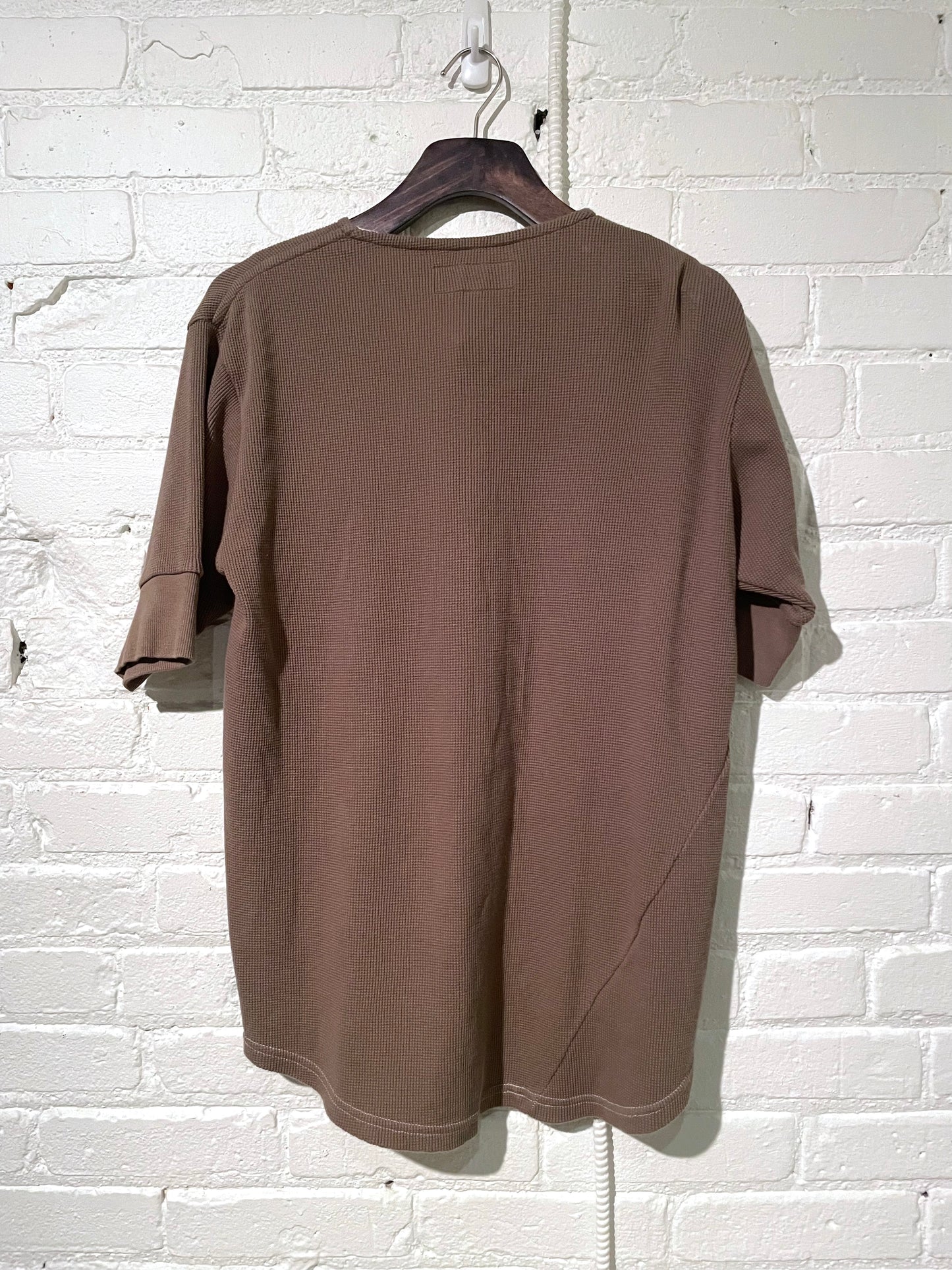 Vintage Hitchhiker Henley | Khaki Micro Waffle
