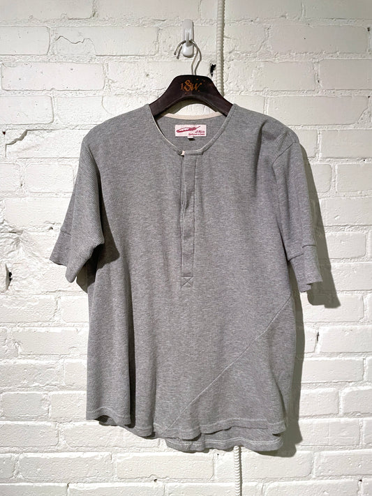Vintage Hitchhiker Henley | Organic Grey Micro Waffle