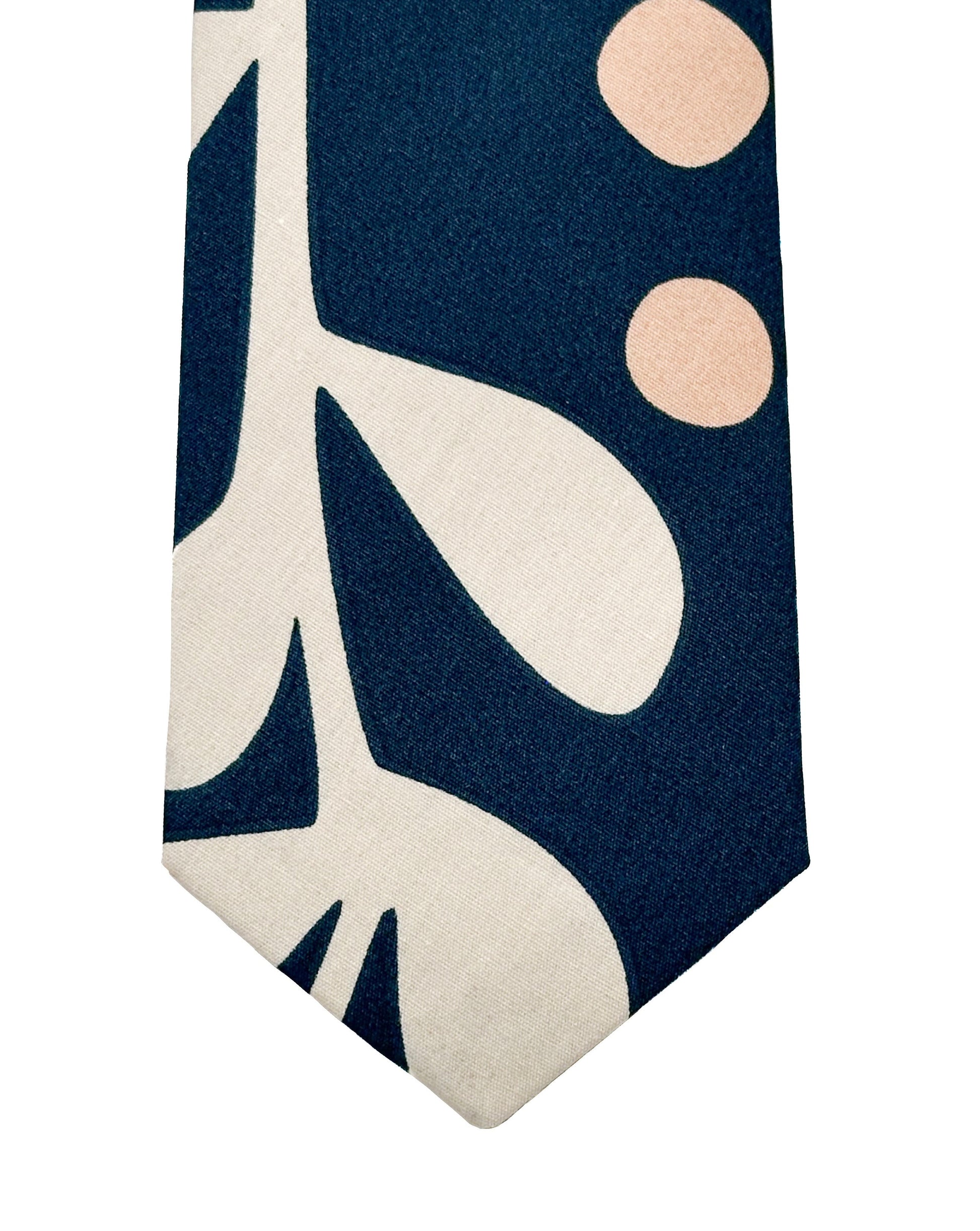Made in Canada, Tie by 18 Waits— a Sustainable Men's clothing brand offering Vintage Inspired menswear and Rock and Roll Fashion. A refined Imogene and Willie alternative for those who value quality and character.