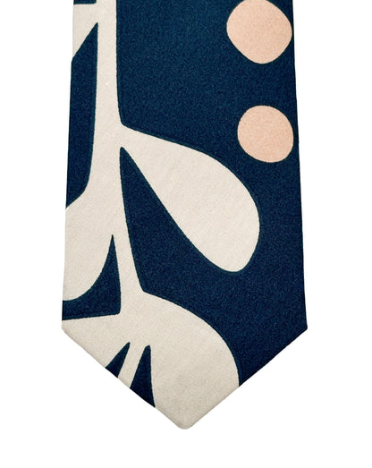 Made in Canada, Tie by 18 Waits— a Sustainable Men's clothing brand offering Vintage Inspired menswear and Rock and Roll Fashion. A refined Imogene and Willie alternative for those who value quality and character.