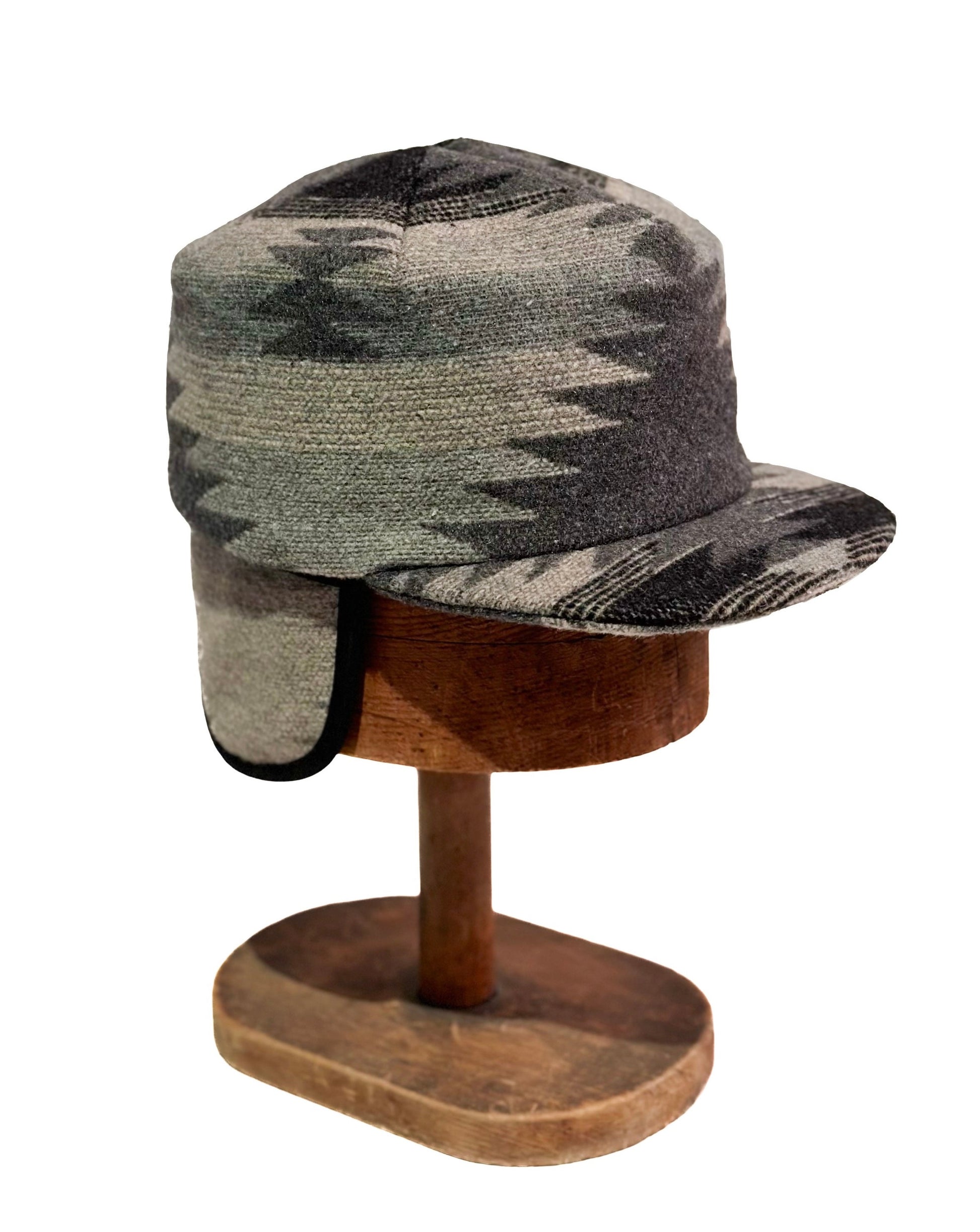 Made in Canada, Varley Hat from 18 Waits — a Sustainable Men's clothing brand offering Vintage Inspired menswear and Rock and Roll Fashion. A refined Imogene and Willie alternative for those who value quality and character.