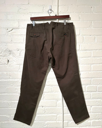 Made in Canada, Vintage Signature Trouser from 18 Waits — a Sustainable Men's clothing brand offering Vintage Inspired menswear and Rock and Roll Fashion. A refined Imogene and Willie alternative for those who value quality and character.