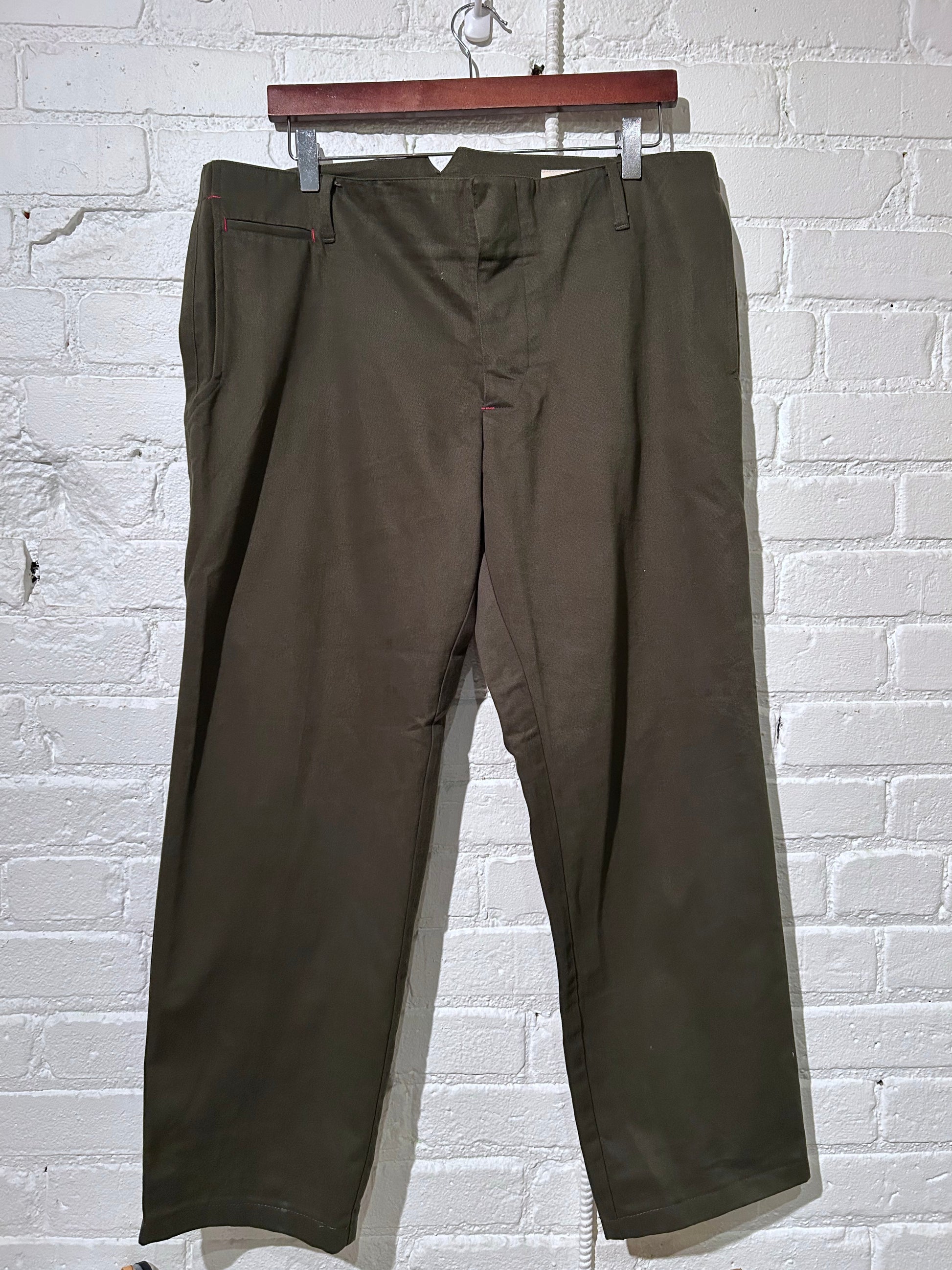 Made in Canada, Vintage Signature Trouser from 18 Waits — a Sustainable Men's clothing brand offering Vintage Inspired menswear and Rock and Roll Fashion. A refined Imogene and Willie alternative for those who value quality and character.