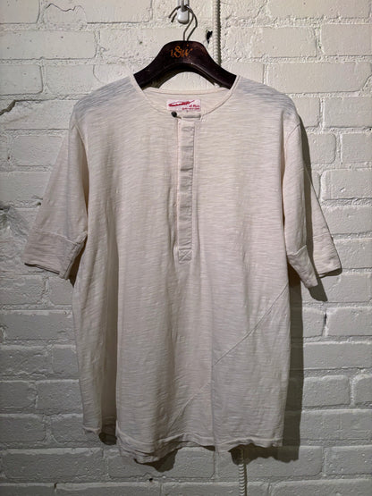 Made in Canada, Grey Vintage Heritage Henley from 18 Waits, a sustainable menswear brand known for vintage-inspired style and rock and roll fashion—an Imogene and Willie alternative focused on quality and character.