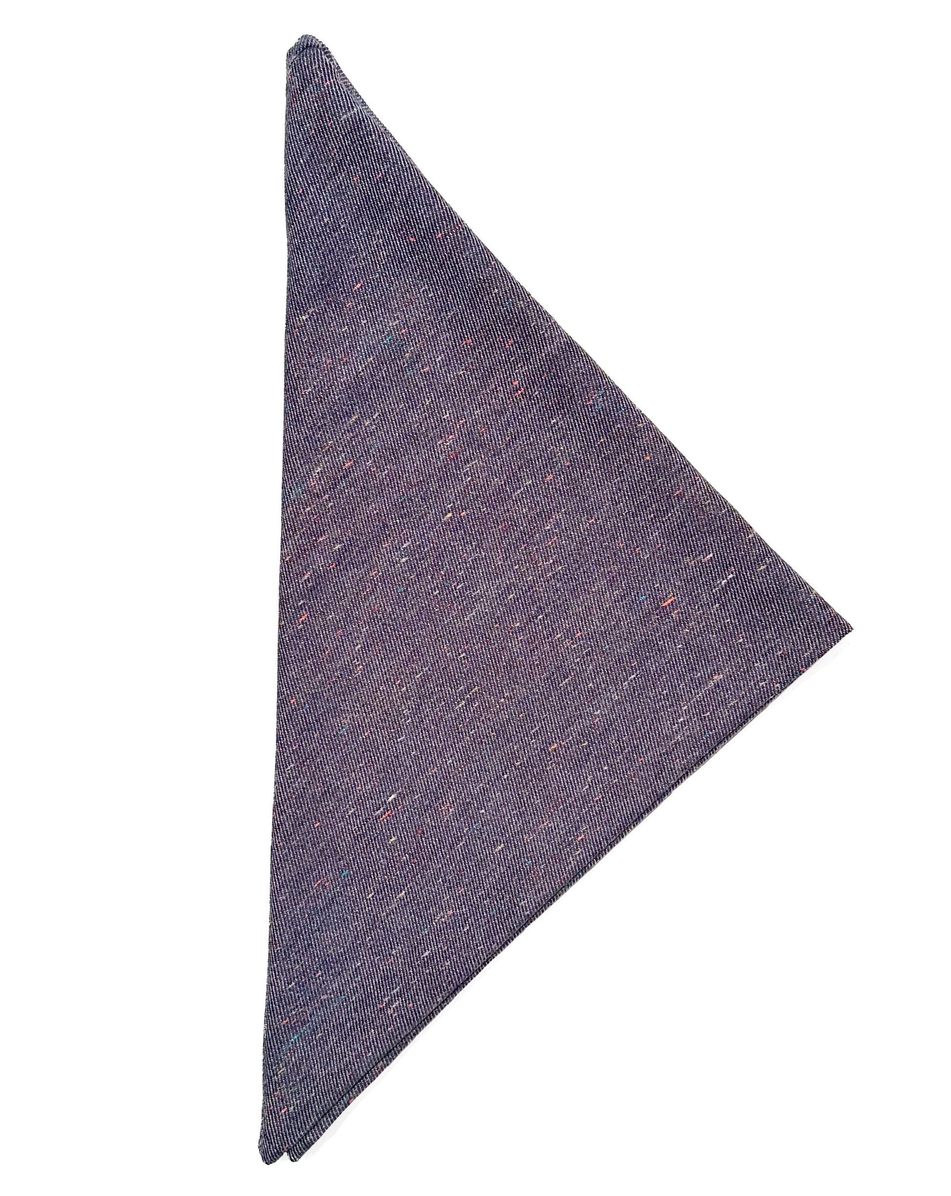 Made in Canada, Bandana by 18 Waits— a Sustainable Men's clothing brand offering Vintage Inspired menswear and Rock and Roll Fashion. A refined Imogene and Willie alternative for those who value quality and character.