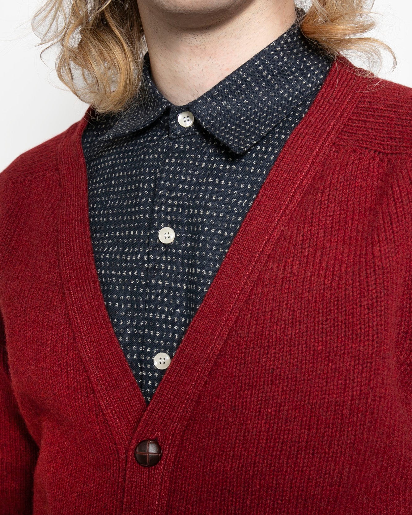 The Highland V Cardigan | Russet