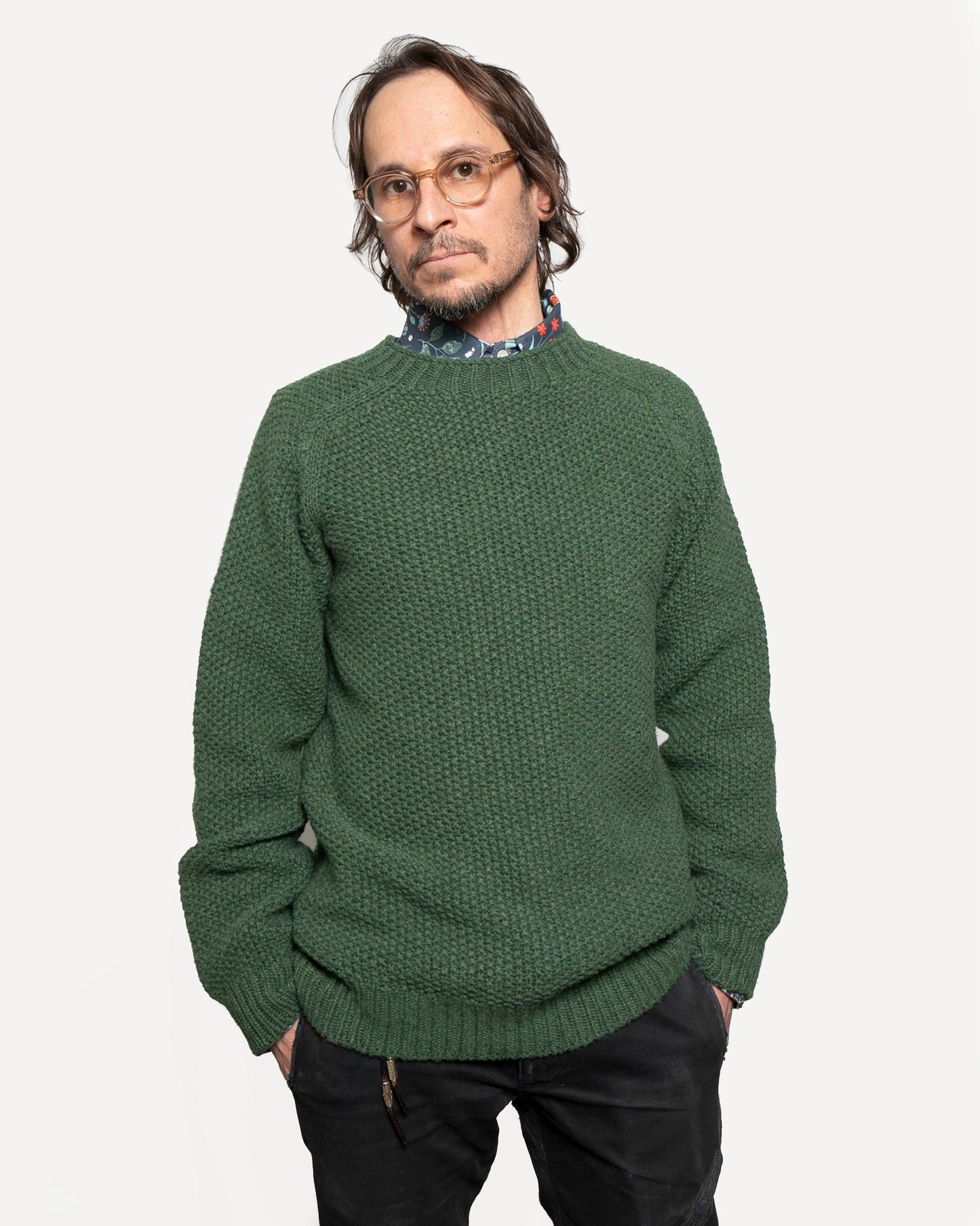 Made in Canada The Highland Raglan Crew Sweater from 18 Waits — a Sustainable Men's clothing brand offering Vintage Inspired menswear and Rock and Roll Fashion.