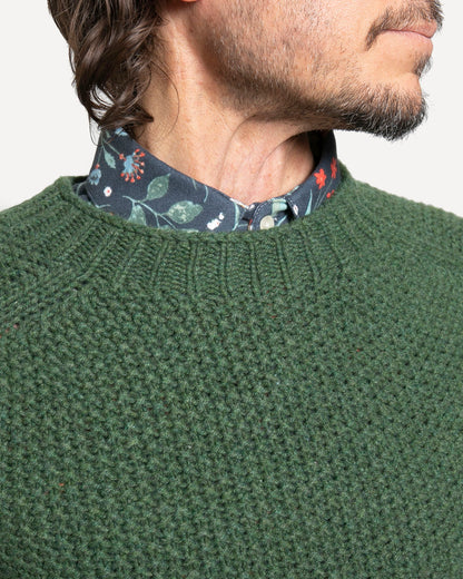Made in Canada The Highland Raglan Crew Sweater from 18 Waits — a Sustainable Men's clothing brand offering Vintage Inspired menswear and Rock and Roll Fashion.