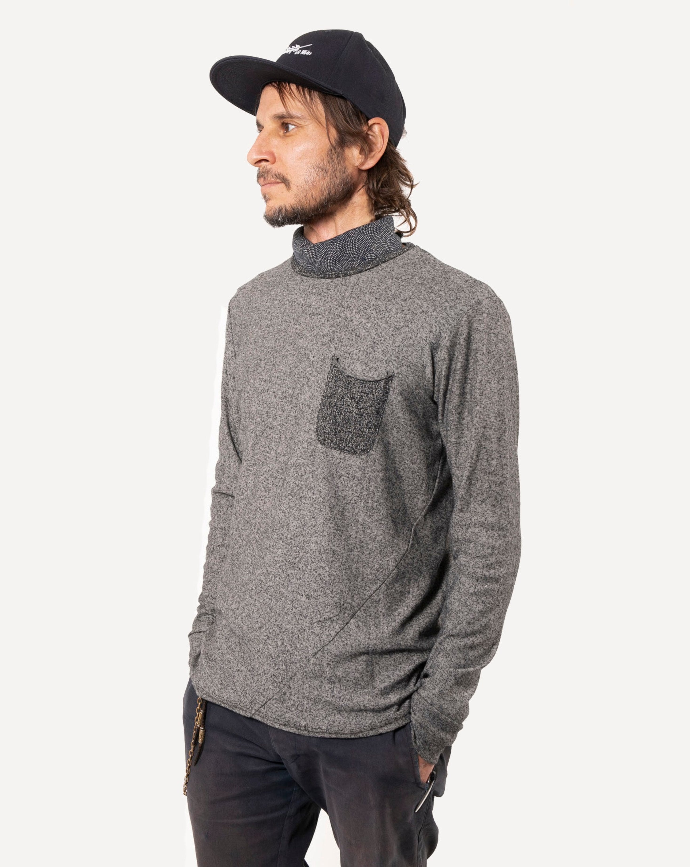 Long Sleeve Pocket Tee | Two-Tone B+W Fleece