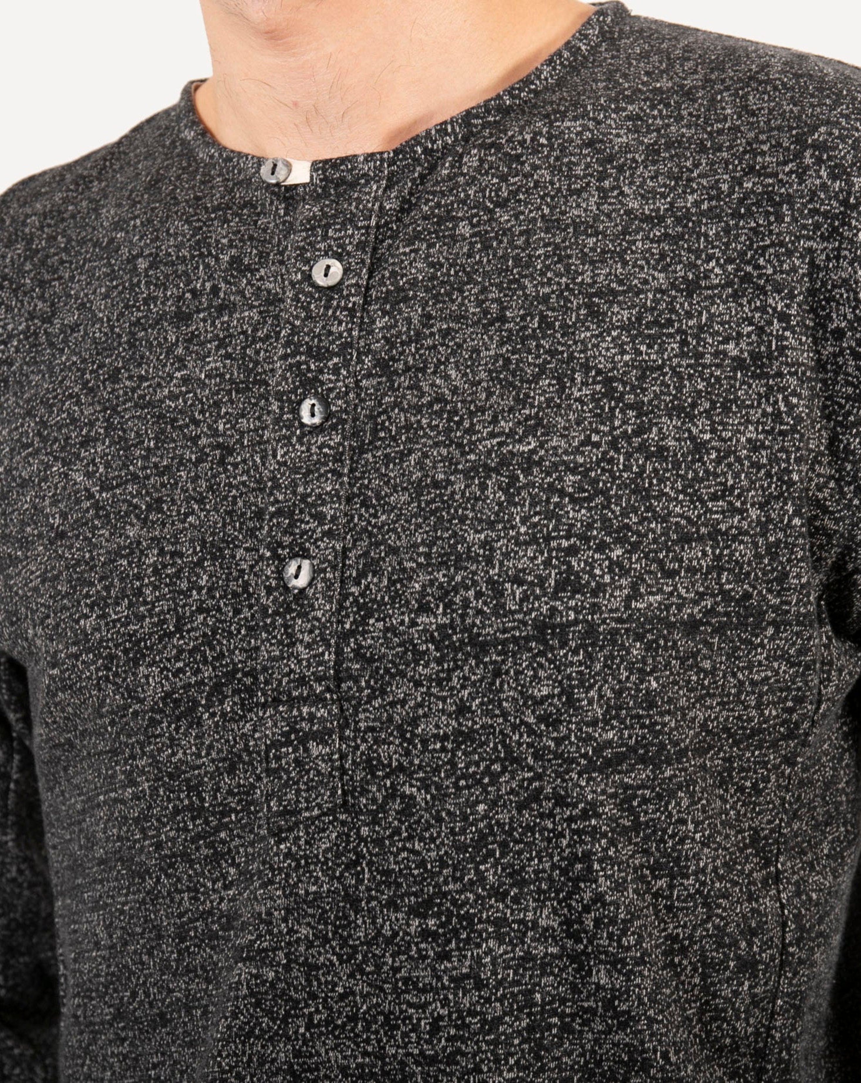 Heritage Henley | Two-Tone B+W Fleece