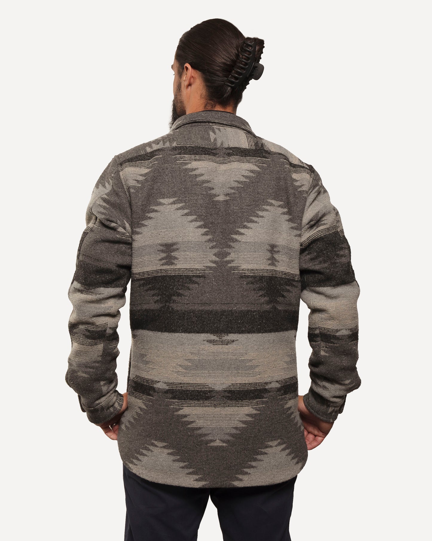 Made in Canada, the Weekender Jacket from 18 Waits — a Sustainable Men's clothing brand offering Vintage Inspired menswear and Rock and Roll Fashion. A refined Imogene and Willie alternative for those who value quality and character.