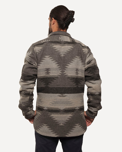 Made in Canada, the Weekender Jacket from 18 Waits — a Sustainable Men's clothing brand offering Vintage Inspired menswear and Rock and Roll Fashion. A refined Imogene and Willie alternative for those who value quality and character.