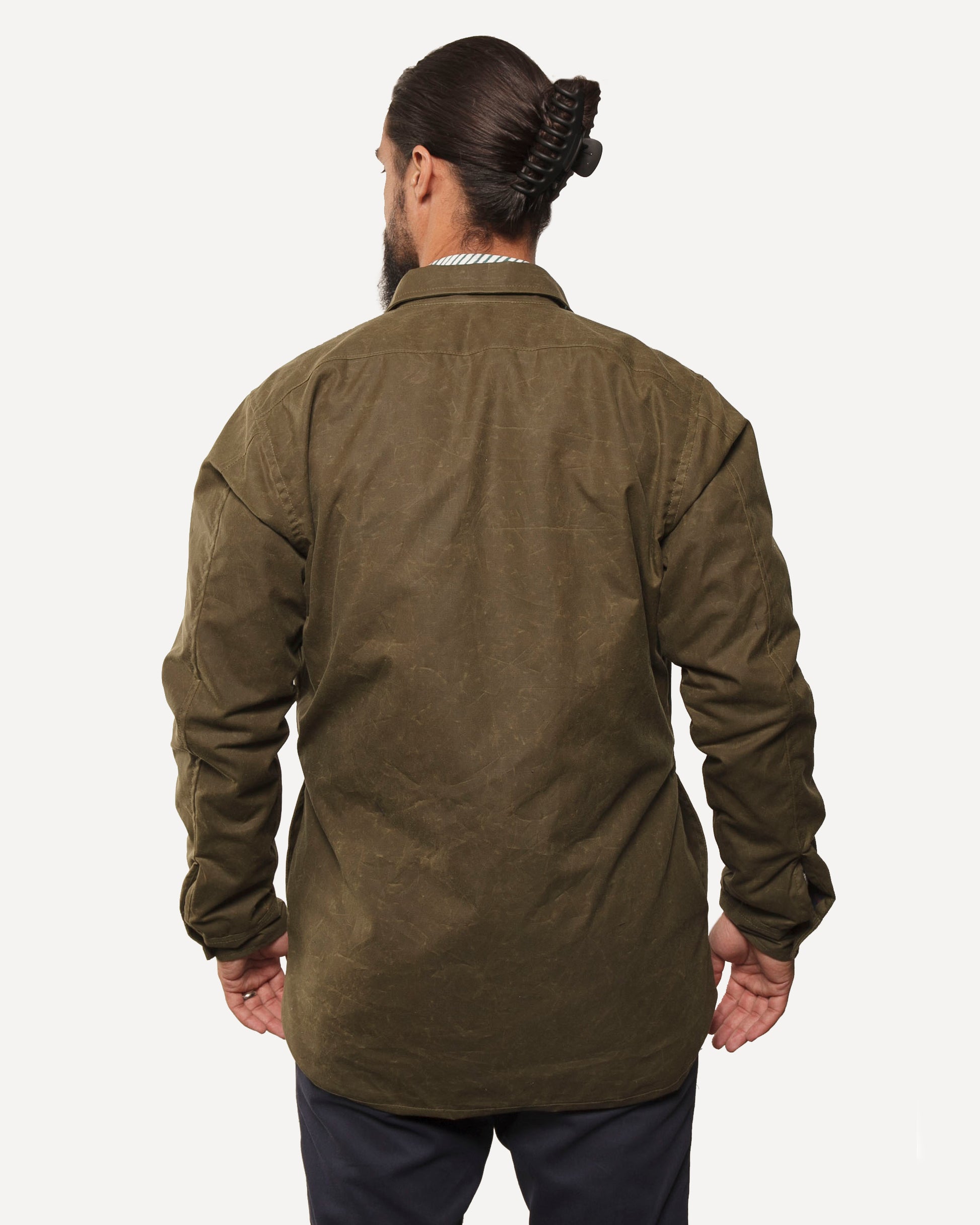 Made in Canada, the Weekender Jacket from 18 Waits — a Sustainable Men's clothing brand offering Vintage Inspired menswear and Rock and Roll Fashion. A refined Imogene and Willie alternative for those who value quality and character.