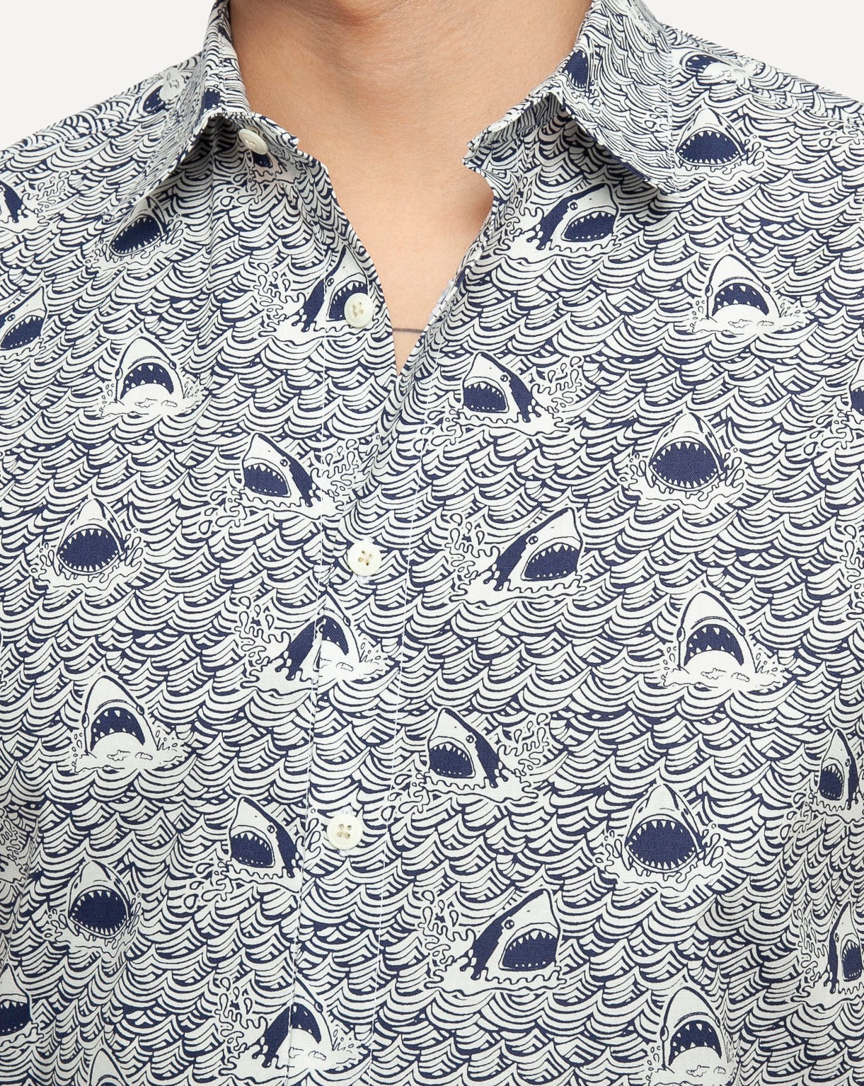 Short Sleeve Dylan Shirt | Great Navy Sharks