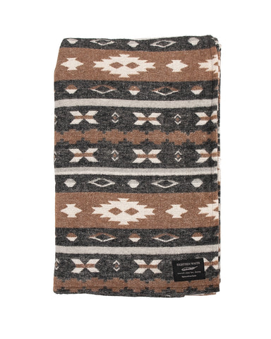 Made in Canada, Scarf from 18 Waits — a Sustainable Men's clothing brand offering Vintage Inspired menswear and Rock and Roll Fashion. A refined Imogene and Willie alternative for those who value quality and character.