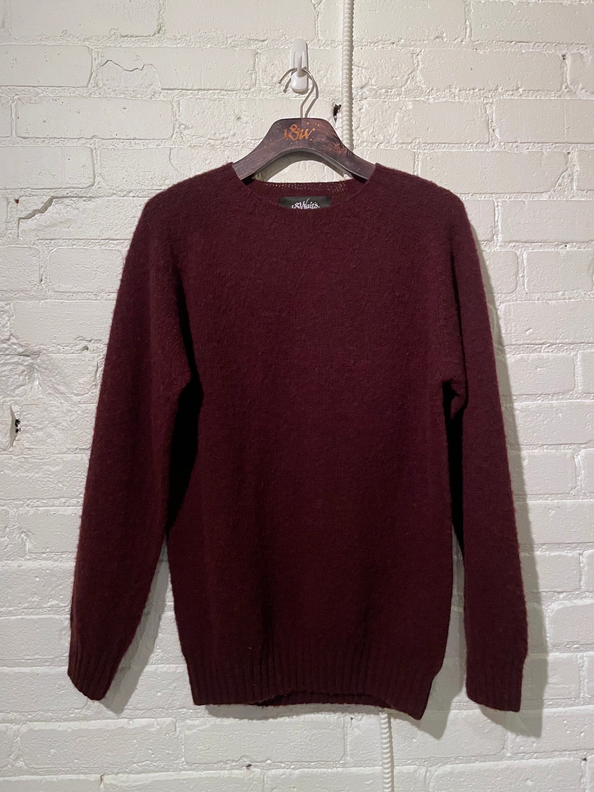 Made in Canada, the Beetroot Vintage Highland Crew from 18 Waits, a sustainable menswear brand known for vintage-inspired style and rock and roll fashion—an Imogene and Willie alternative focused on quality and character.