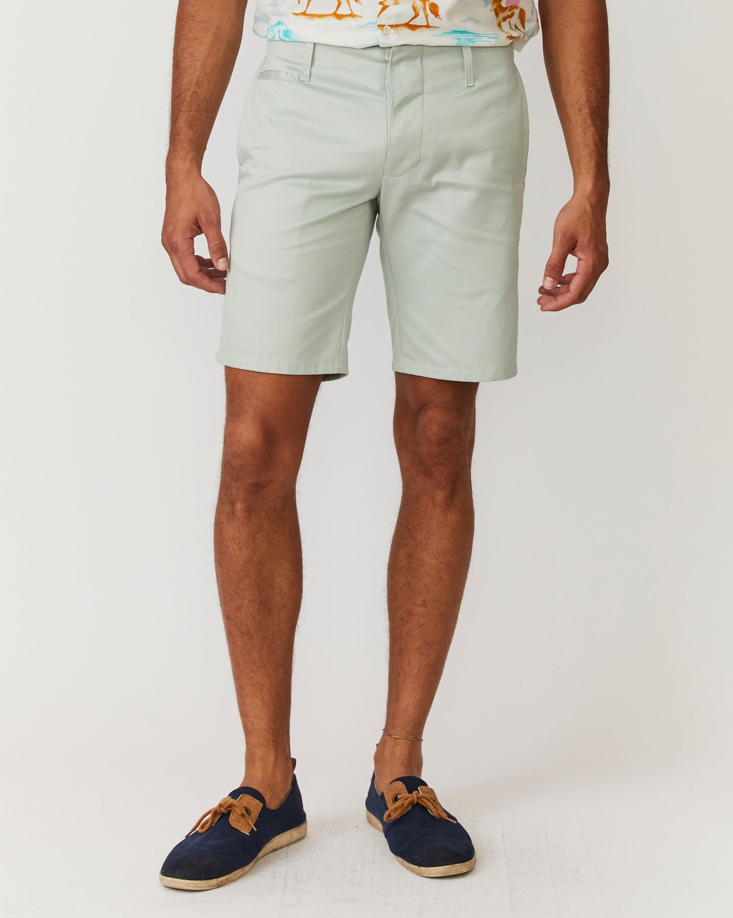 Made in Canada, shorts by 18 Waits— a Sustainable Men's clothing brand offering Vintage Inspired menswear and Rock and Roll Fashion. A refined Imogene and Willie alternative for those who value quality and character.