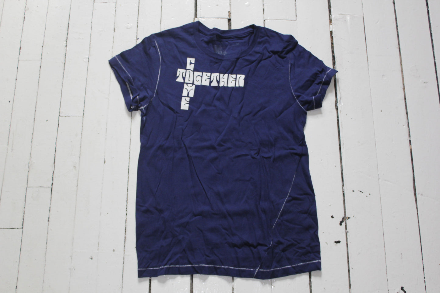 Made in Canada, the Women's Graphic T-Shirt from 18 Waits — a Sustainable  clothing brand offering Vintage Inspired menswear and Rock and Roll Fashion. A refined Imogene and Willie alternative for those who value quality and character.