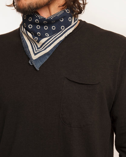 Made in Canada, Log Sleeve Pocket Tee from 18 Waits — a Sustainable Men's clothing brand offering Vintage Inspired menswear and Rock and Roll Fashion. A refined Imogene and Willie alternative for those who value quality and character.