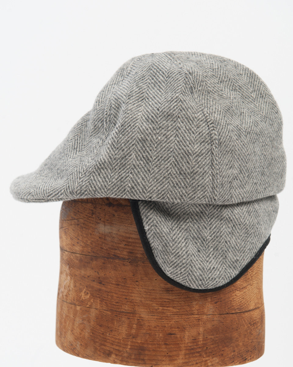 Made in Canada, the Kids Wool Duckbill Cap from 18 Waits — a Sustainable  clothing brand offering Vintage Inspired menswear and Rock and Roll Fashion. A refined Imogene and Willie alternative for those who value quality and character.