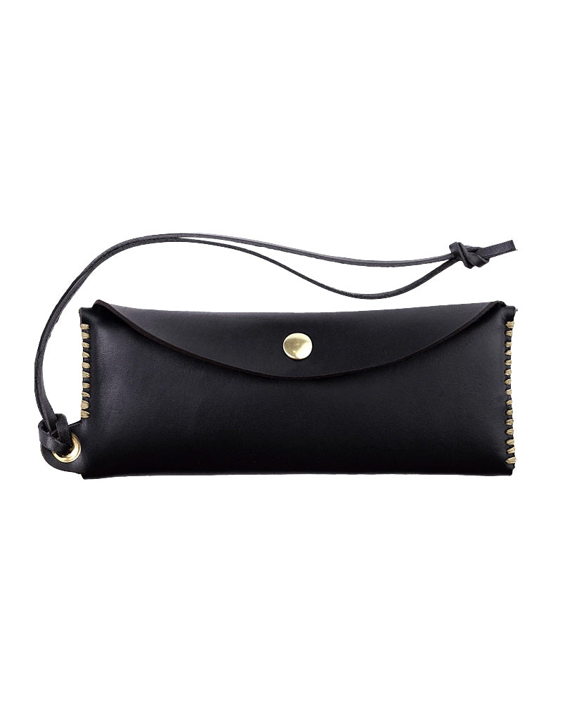 Made in Canada, Wallet by 18 Waits— a Sustainable Men's clothing brand offering Vintage Inspired menswear and Rock and Roll Fashion. A refined Imogene and Willie alternative for those who value quality and character.